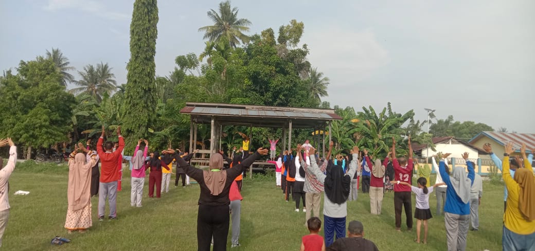 Jumat Sehat di Desa Sappa: Senam Bersama dan Cek Kesehatan Gratis Antusias Diikuti Warga